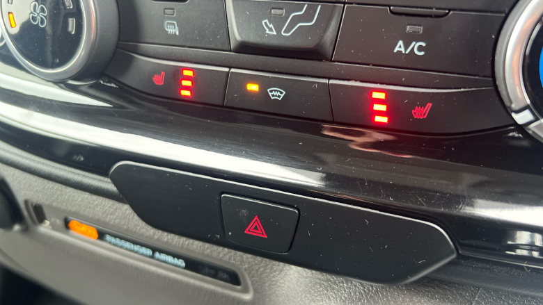 Ford Transit Custom 280 L1 Diesel Fwd 2.0 EcoBlue 130ps Low Roof Limited Van